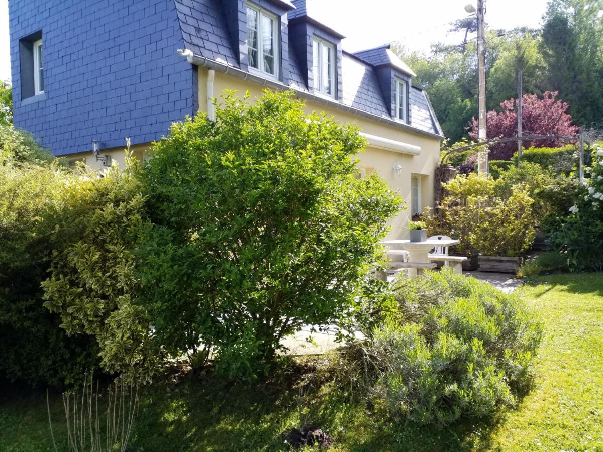 Appartements Et Gite Les Hauts De Sophia Trouville-sur-Mer Exterior photo